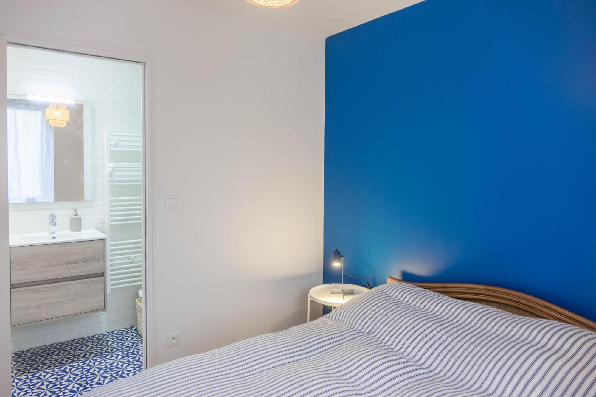 Beau Quartier Et Central, Maison Spacieuse Avec Cour, 3 Chambres, 3 Salles De Bains A 10 Min A Pied De La Gare オルレアン エクステリア 写真